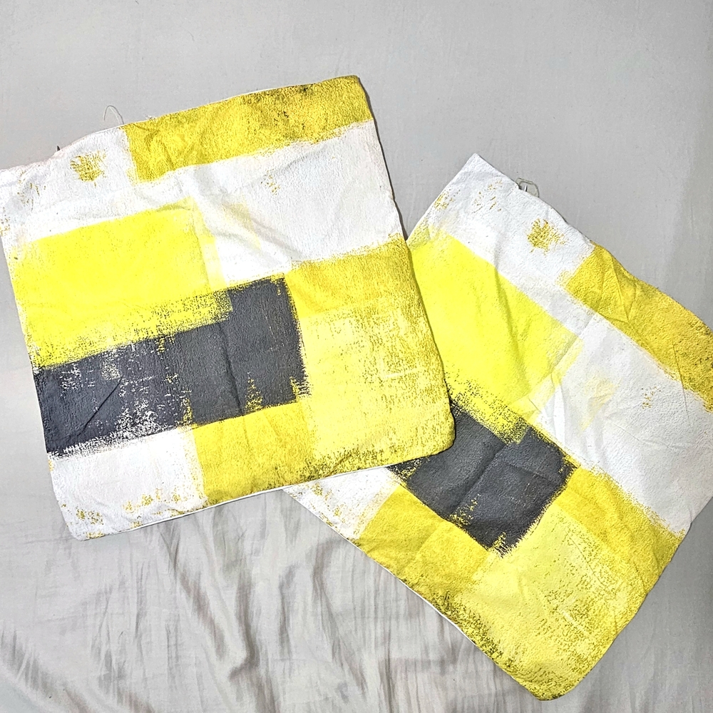 2/10$ Set of 2 Yellow and Gray Abstract Pillow Covers